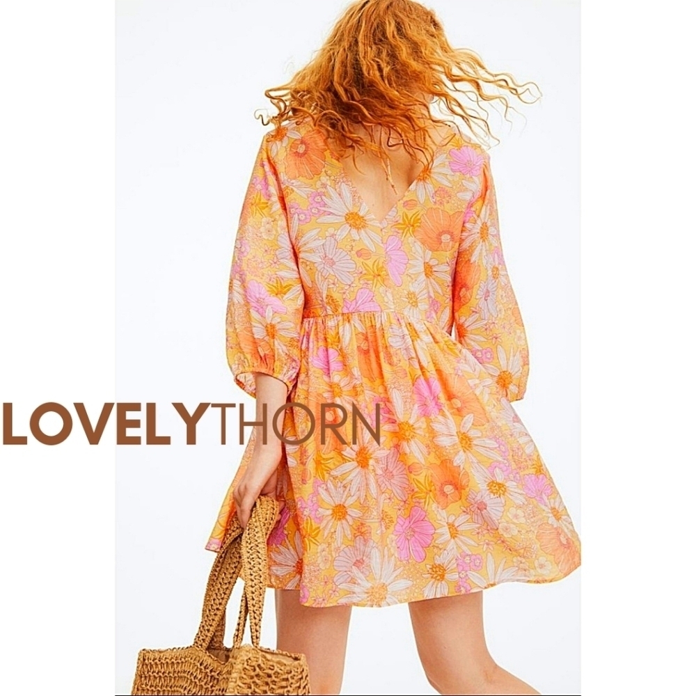H&M // retro 70's floral print plunge open back puff sleeve mini dress - Picture 4 of 7